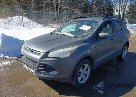 2013 Ford Escape Se z USA, uszkodzony, nr VIN 1FMCU9G96DUC06444